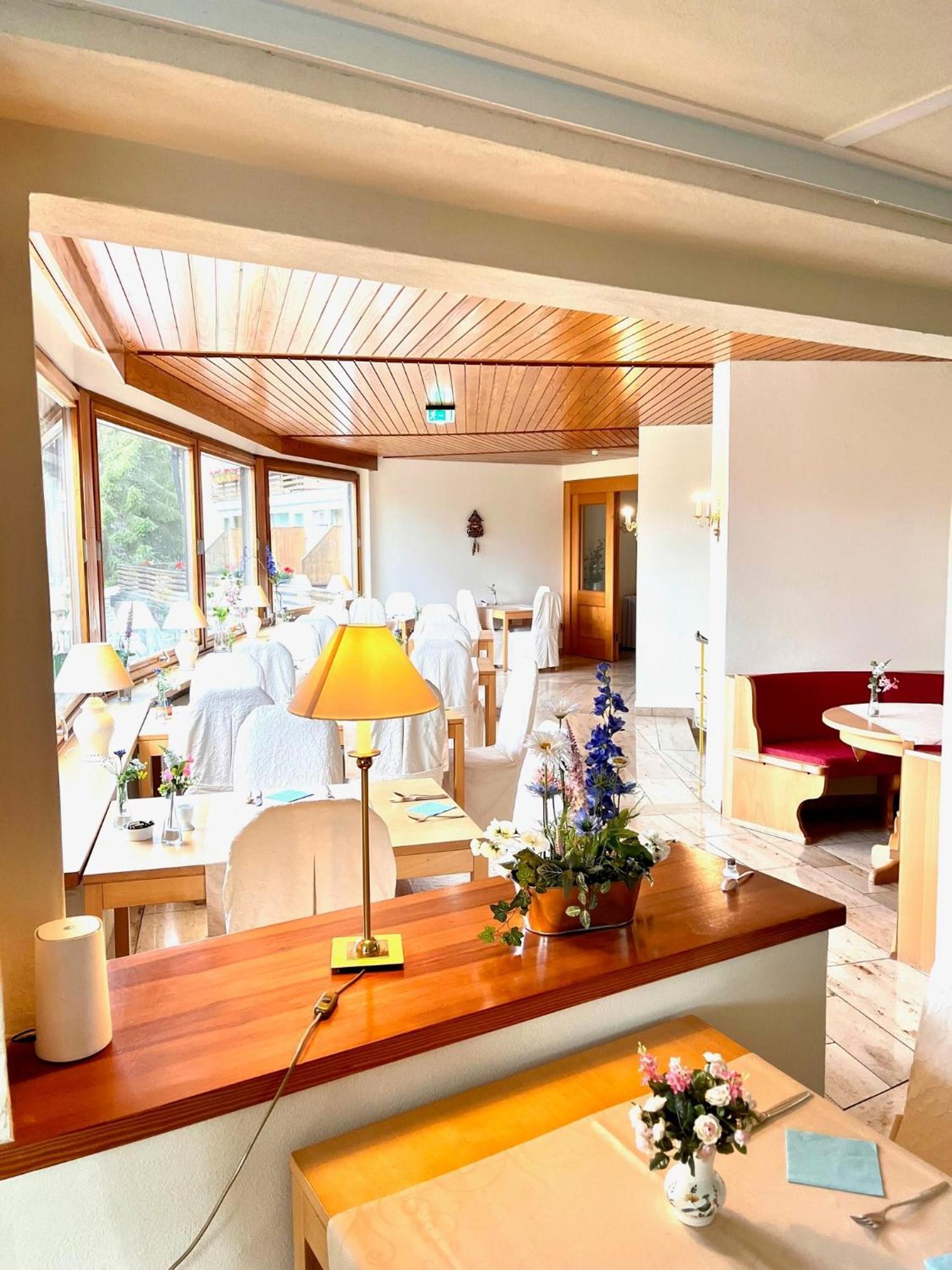Hotel Sonnenberg Garni ฮินเทอร์ซาร์เทน ภายนอก รูปภาพ