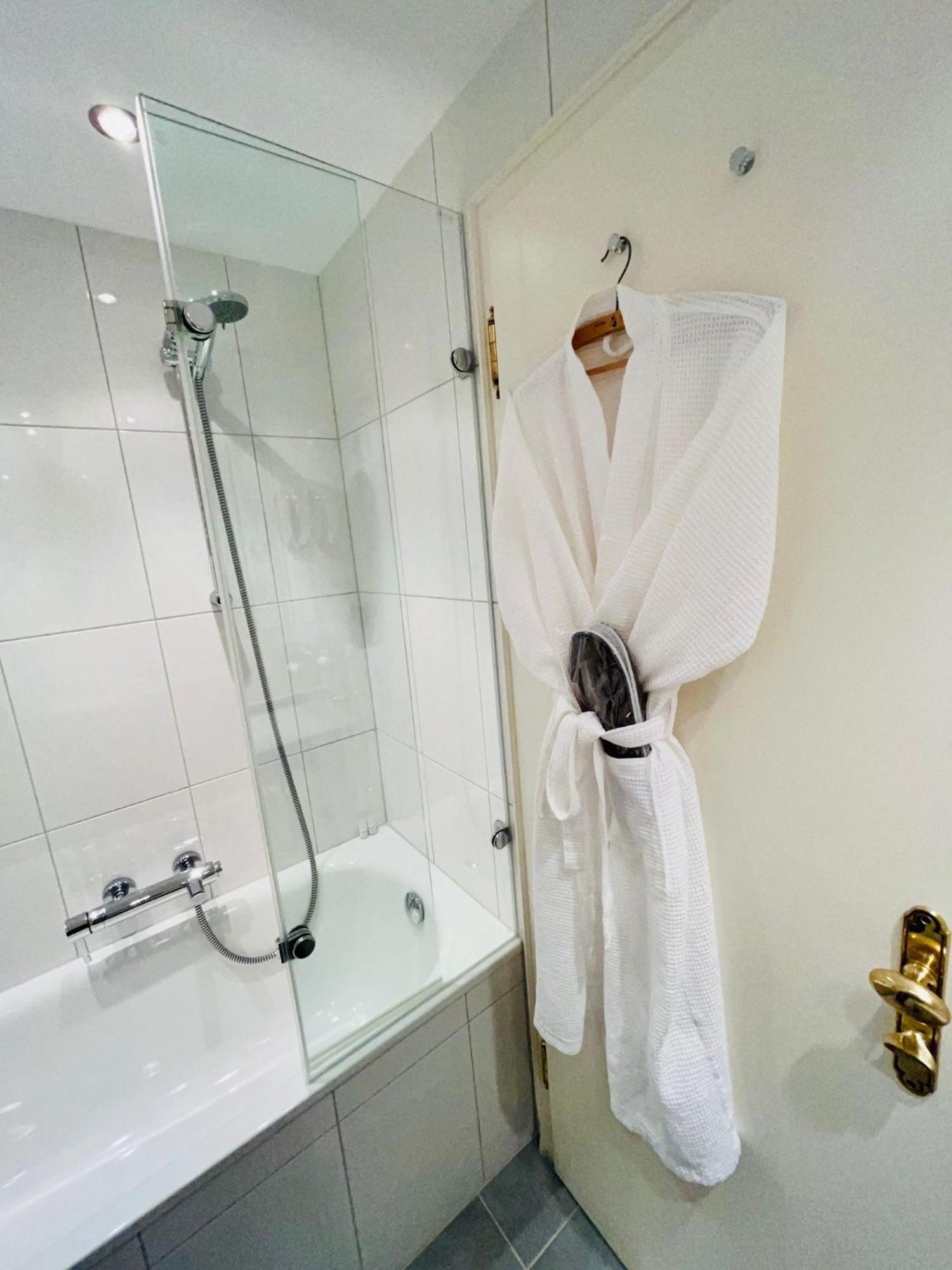 Hotel Sonnenberg Garni ฮินเทอร์ซาร์เทน ภายนอก รูปภาพ