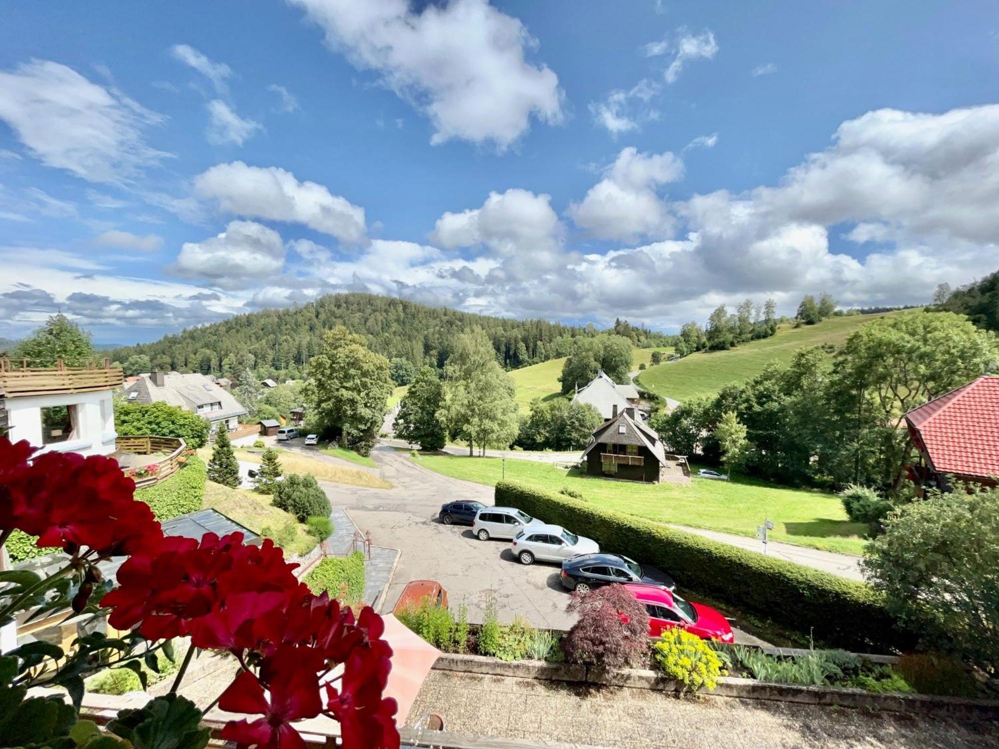 Hotel Sonnenberg Garni ฮินเทอร์ซาร์เทน ภายนอก รูปภาพ